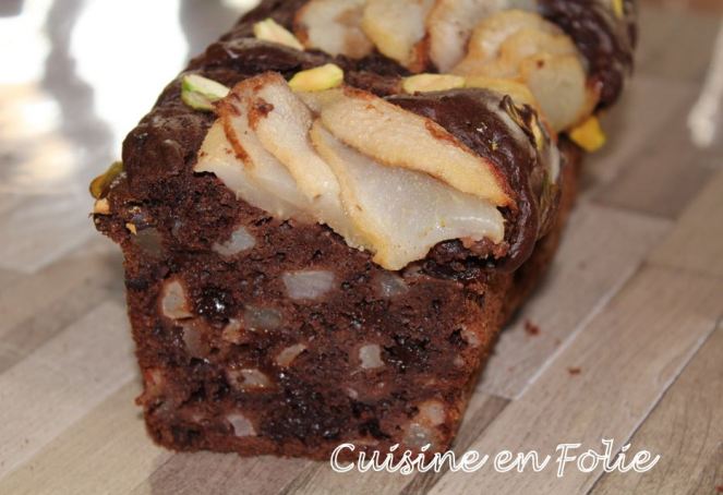 Cake chocolat, poire et pistache