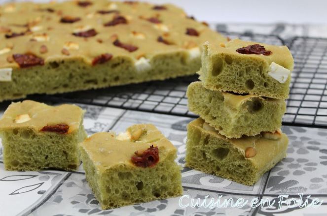 Focaccias au basilic