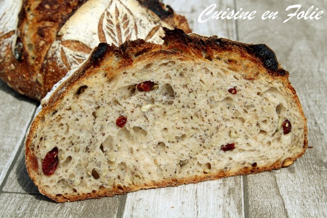 Pain au levain #27 coupe-min_Fotor